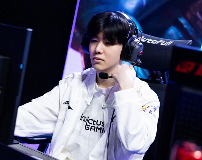 张国伟的故 张国伟的故