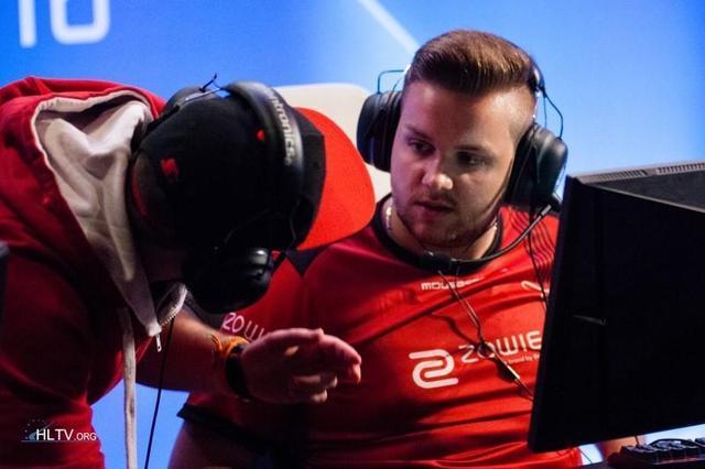 仁中场体系 仁中场体系